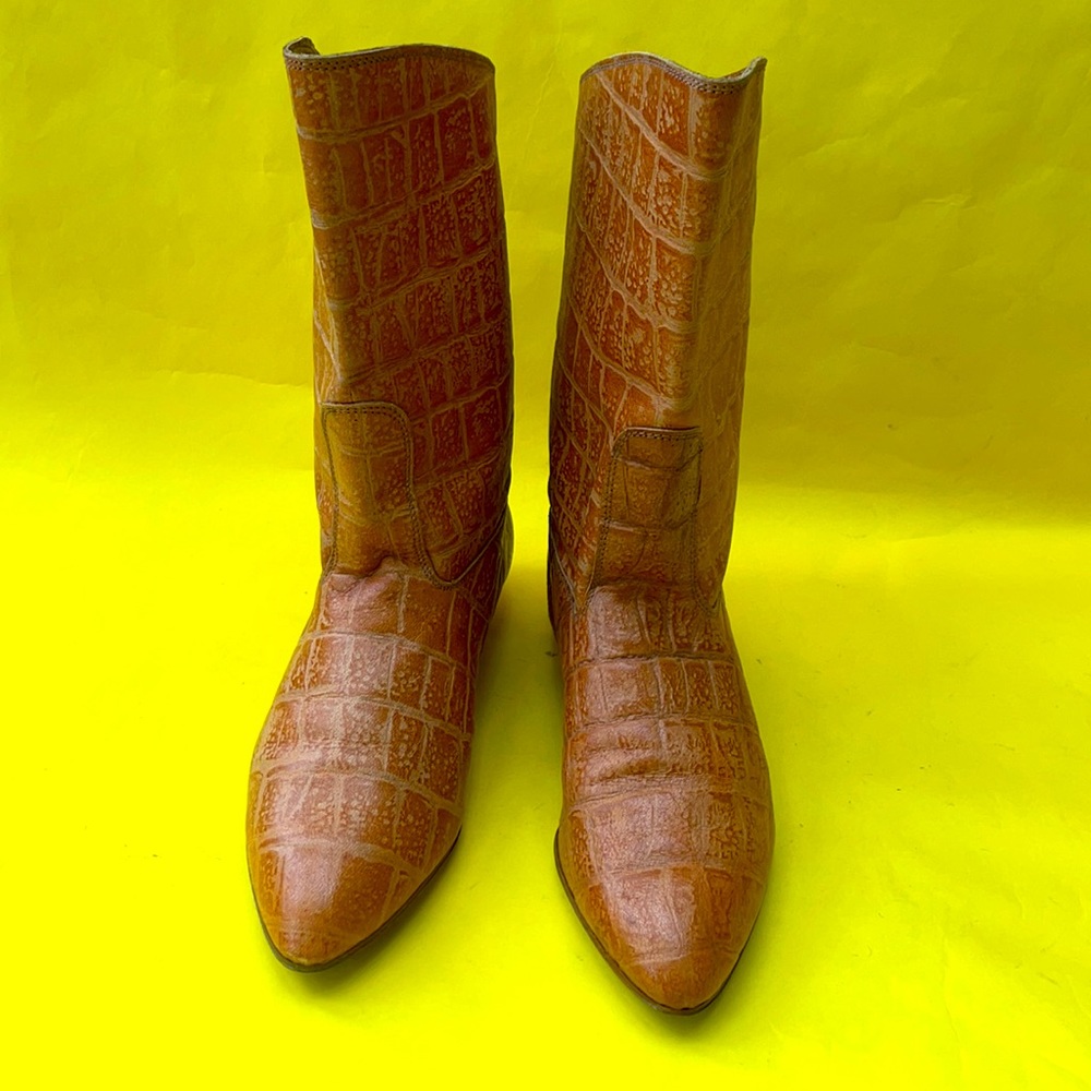 Vintage orange all leather booties - Picture 2 of 10